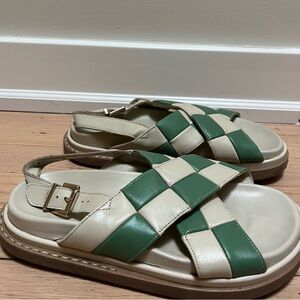 Aloha marshmallow sandal